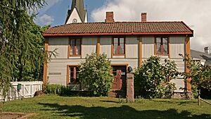 Archivo:Strandstua Hamar
