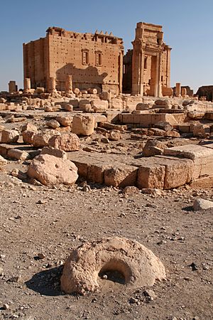 Archivo:Temple of Bel Palmyra