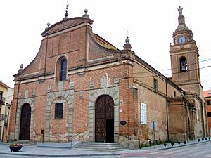 Archivo:Arevalo - Iglesia de Santo Domingo de Silos 10