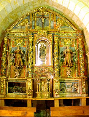 Archivo:Basconcillos del Tozo - Iglesia de San Cosme y San Damian 01