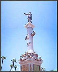 Archivo:Estatua de Miguel Grau