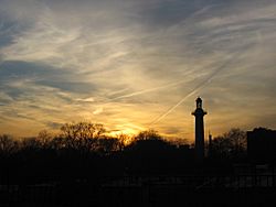 Archivo:Fort greene park sunset