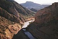 Archivo:Gila River behind Coolidge Dam1