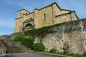 Archivo:Iglesia Parroquial de San Pedro Advíncula,Lierganes (Cantabria).