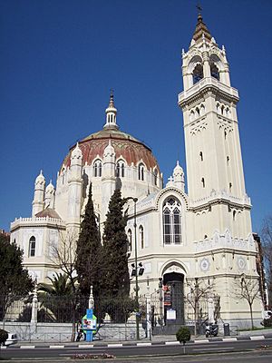 Archivo:Iglesia de San Manuel y San Benito (Madrid) 13