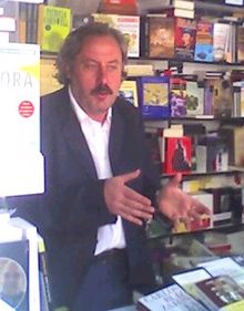 Julio Llamazares.jpg