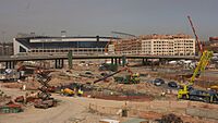 Archivo:Madrid - Obras M-30 - Puente de Toledo - 20060902