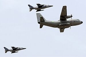 Archivo:Nigerian Air Force Alenia G-222 (C-27 Spartan) Iwelumo-1