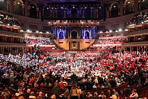 Archivo:Royal Albert Hall - Messiah from Scratch 2015