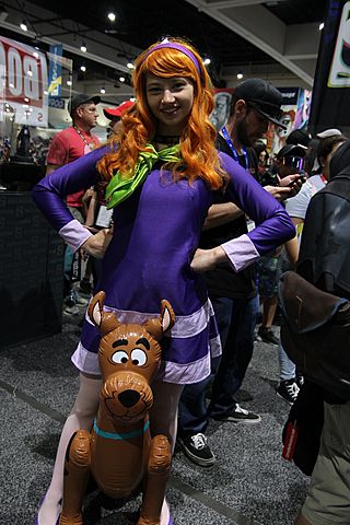 San Diego Comic-Con 2019 - Daphne & Scooby.jpg