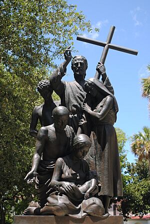 Archivo:StatueBasilicaStAug12