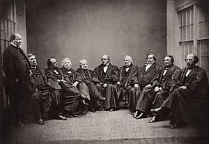 Archivo:Supreme Court of the United States - Chase Court - c.1867 - (1865-1867)