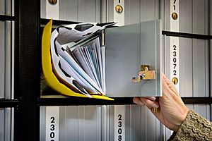 Archivo:USPS Post office boxes 1