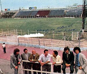 Archivo:Adios al gasometro elgrafico