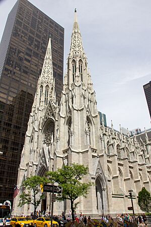 Archivo:At New York, USA 2017 119