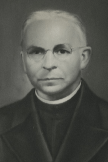 Aurelioespinosapolit-cropped.png