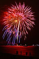 Beach Fireworks FLL 2014 4x6 JTPI 8673 Crop (14602266435)