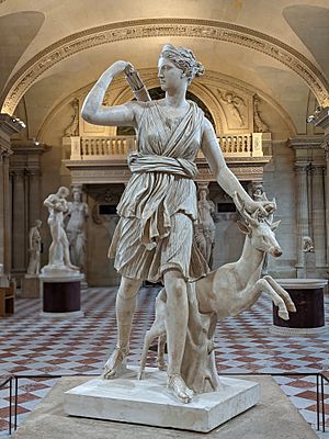 Archivo:Diane de Versailles - Musée du Louvre AGER Ma 589