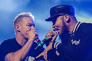 Diplo and Walshy Fire of Major Lazer @ Flow 2015.jpg