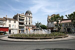 Archivo:Etoile Cavaillon