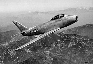 Archivo:F-86A 01