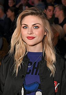 Frances Bean.jpg