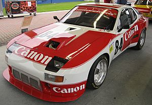 Archivo:GTI 924 Carrera GTR