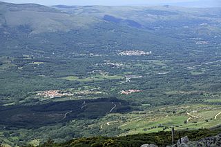 J28 820 Puerto Castilla, Solana de Ávila.jpg