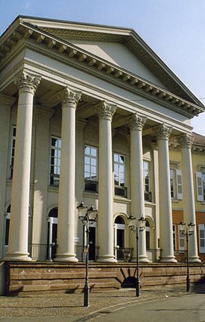 Archivo:Karlsruhe Markgräfliches Palais