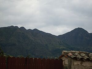 Archivo:LasTresViejas