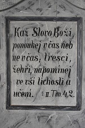 Archivo:Libenice-evangelický-kostel-interiér2016p