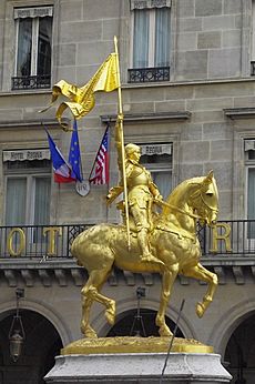 Archivo:Paris-statue-J d'arc 02