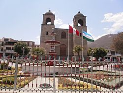 Plaza de Armas Caraz - Ancash