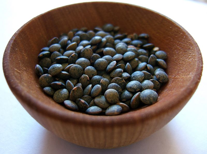 Puy lentils wooden bowl