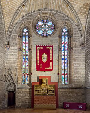 Archivo:Refectory of the Cathedral of Pamplona 01