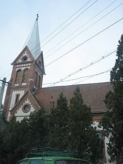 Roman Catholic church in Marosludas.jpg