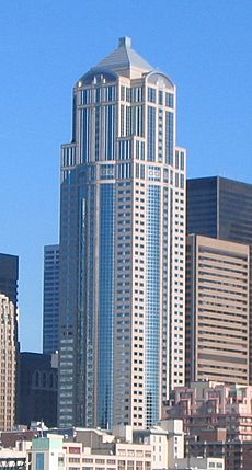 Archivo:Seattle Washington Mutual Tower 2004-08-30