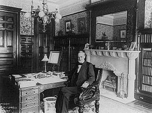 Archivo:Senator John Sherman in his office (c1894)