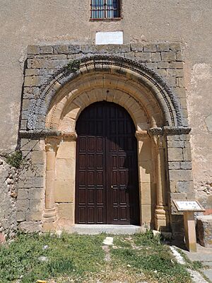 Archivo:Villovela de Pirón - Iglesia de Ntra. Sra. de la Purificación
