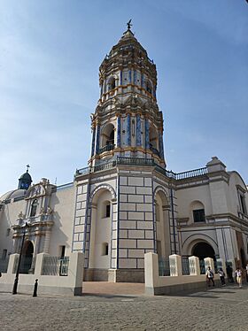 Basílica y convento de Santo Domingo 2.jpg