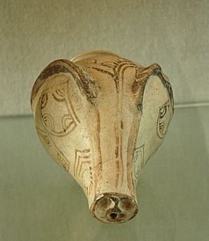 Archivo:Boar rhyton Louvre AO18521