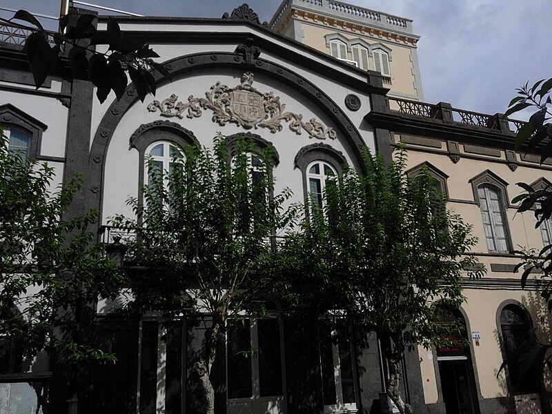 Casa Falcón y Quintana 02