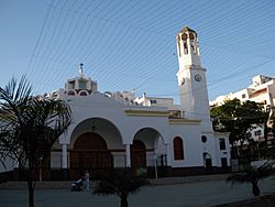 Archivo:Church white Tenerife