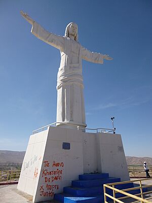 Archivo:Cristo Moquegua