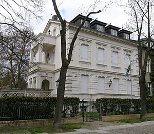 Archivo:Embassy Tanzania in Berlin 01