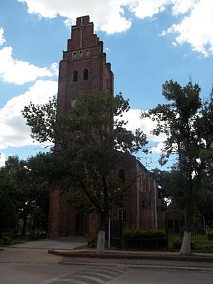 Archivo:Front view of Chapel in Makallé