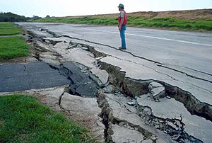 Archivo:Ground failure