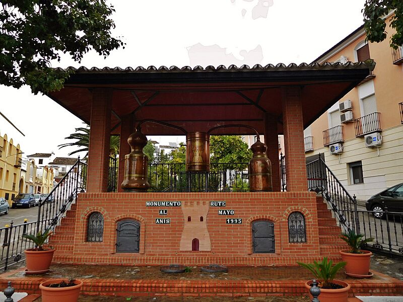 Monumento-al-anis