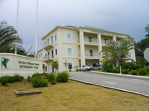 Archivo:Northern Mariana Islands Retirement Fund Building