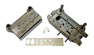 Archivo:ProgressiveDieToyota-strip-scrap